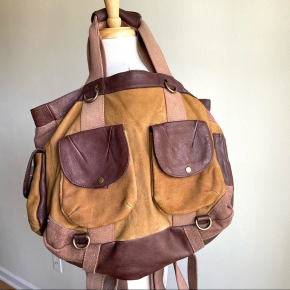 Free People Handbags - FREE PEOPLE Distressed Leather Convertible Tote